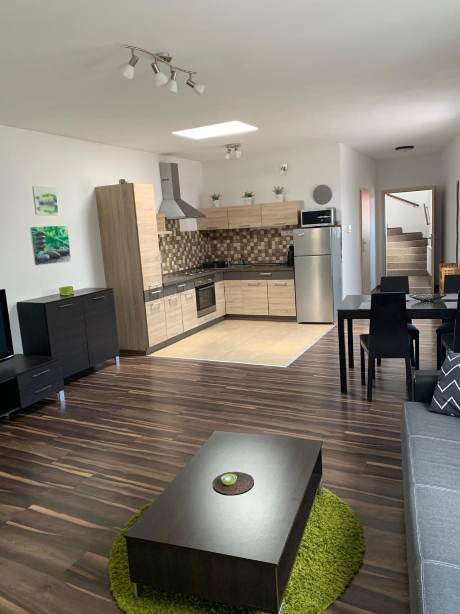 Apartman Emes S Terasou เกชมาร็อค ภายนอก รูปภาพ